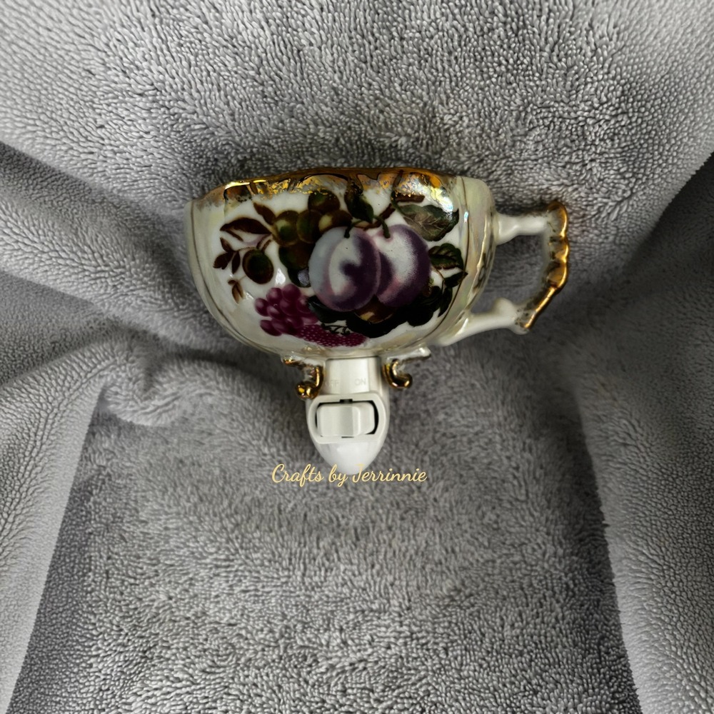 Vintage Royal Sealy Handcrafted Tea Cup Night Light